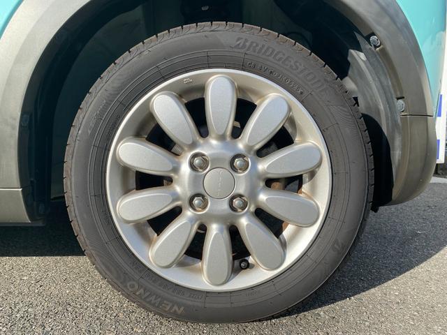 アルトラパン X 衝突軽減/ナビ/フルセグ/Bluetooth/シートヒーター/スマートキー/プッシュスタート/HIDヘッドライト/純正アルミホイール/ETC/ウィンカーミラー(18枚目)