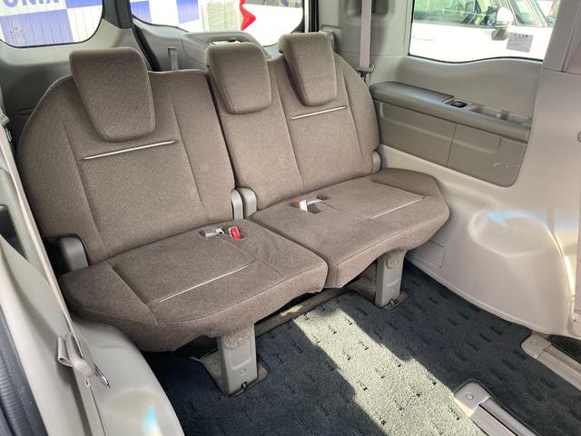 ステップワゴン G ホンダセンシング 衝突軽減/9型ナビ/フルセグ/Bカメラ/両側パワスラ/後席モニタ/Bluetoothオーディオ/舵角支援レーダークルーズコントロール/スマートキー/プッシュスタート(28枚目)