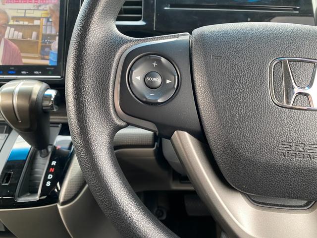 ステップワゴン G ホンダセンシング 衝突軽減/9型ナビ/フルセグ/Bカメラ/両側パワスラ/後席モニタ/Bluetoothオーディオ/舵角支援レーダークルーズコントロール/スマートキー/プッシュスタート(35枚目)