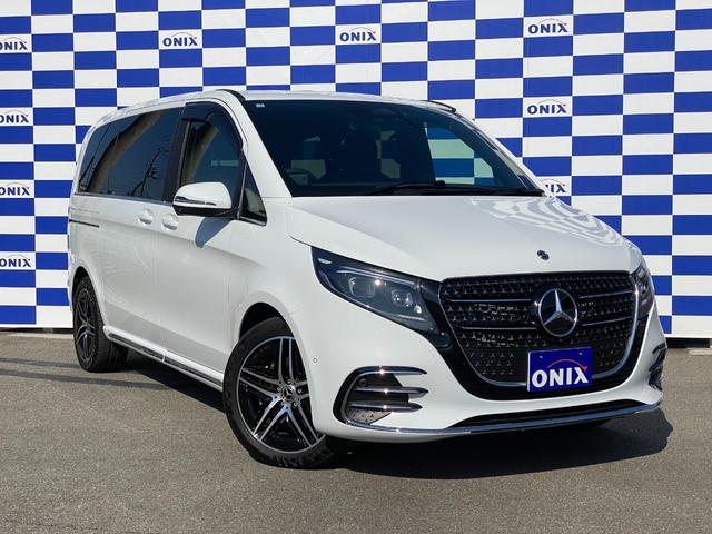 Vクラス V220d AMGラインパッケージ 新車保証継承/ドライビングアシスタンスパッケージ/360°カメラシステム/フリップダウンモニター/両側電動スライドドア/アクティブレーンキーピングアシスト/アダプティブブレーキアシスト(4枚目)