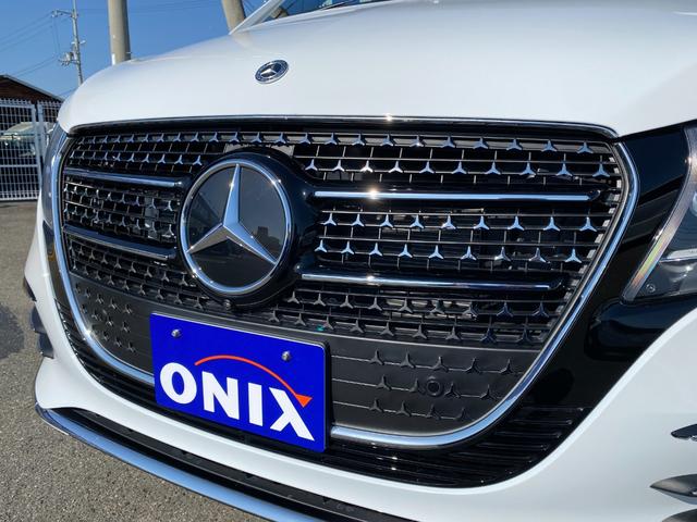 Vクラス V220d AMGラインパッケージ 新車保証継承/ドライビングアシスタンスパッケージ/360°カメラシステム/フリップダウンモニター/両側電動スライドドア/アクティブレーンキーピングアシスト/アダプティブブレーキアシスト(10枚目)