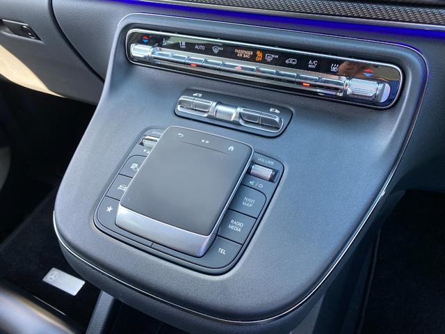 Vクラス V220d AMGラインパッケージ 新車保証継承/ドライビングアシスタンスパッケージ/360°カメラシステム/フリップダウンモニター/両側電動スライドドア/アクティブレーンキーピングアシスト/アダプティブブレーキアシスト(44枚目)