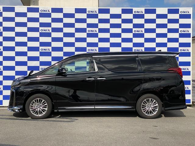 アルファードハイブリッド S タイプゴールドII モデリスタエアロ/メーカーナビ/Rモニター/両側パワスラ/Pバックドア/フルセグTV/バックカメラ/Bluetoothオーディオ/デジタルインナーミラー/レーダークルーズコントロール/ムーンルーフ(10枚目)