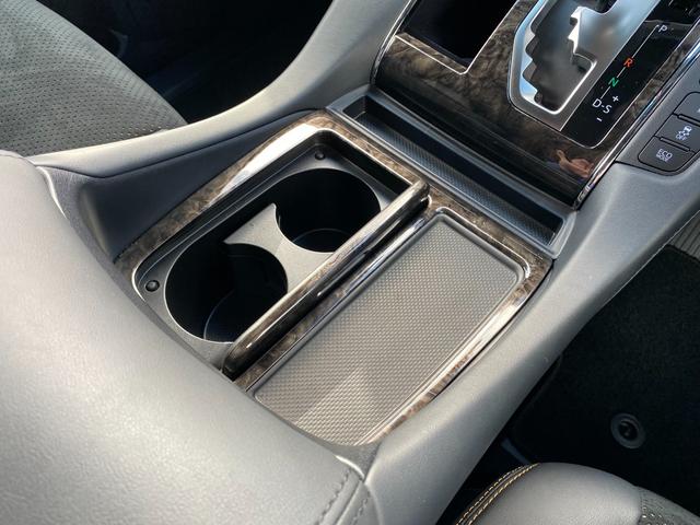 アルファードハイブリッド S タイプゴールドII モデリスタエアロ/メーカーナビ/Rモニター/両側パワスラ/Pバックドア/フルセグTV/バックカメラ/Bluetoothオーディオ/デジタルインナーミラー/レーダークルーズコントロール/ムーンルーフ(60枚目)