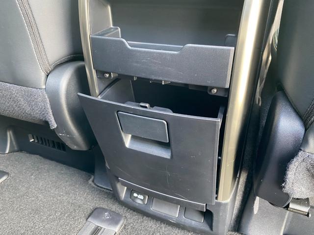 アルファードハイブリッド S タイプゴールドII モデリスタエアロ/メーカーナビ/Rモニター/両側パワスラ/Pバックドア/フルセグTV/バックカメラ/Bluetoothオーディオ/デジタルインナーミラー/レーダークルーズコントロール/ムーンルーフ(62枚目)