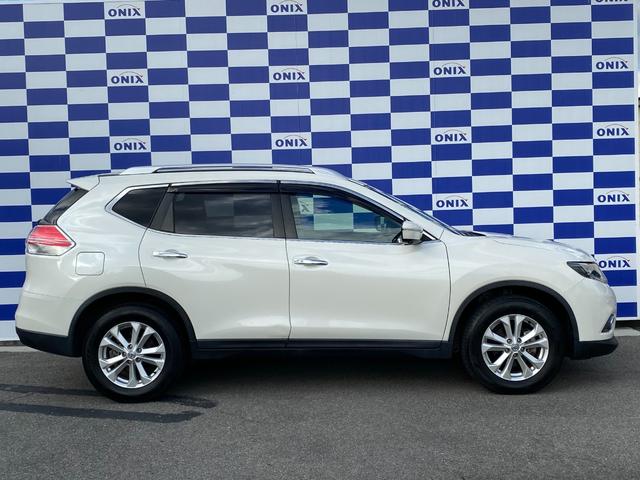 エクストレイル ２０Ｘｔ　エマージェンシーブレーキパッケージ　衝突軽減／ナビ／フルセグ／全方向カメラ／Ｂｌｕｅｔｏｏｔｈ／クルコン／シートヒーター／パワーバックドア／スマートキー／プッシュスタート／ルーフレール／ＨＩＤヘッドライト／フォグライト（8枚目）