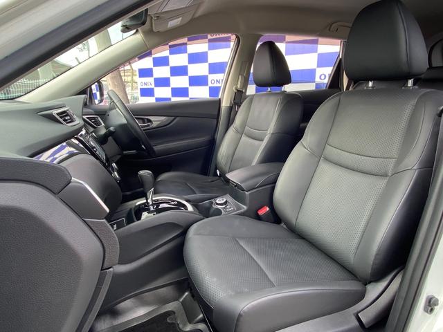 エクストレイル ２０Ｘｔ　エマージェンシーブレーキパッケージ　衝突軽減／ナビ／フルセグ／全方向カメラ／Ｂｌｕｅｔｏｏｔｈ／クルコン／シートヒーター／パワーバックドア／スマートキー／プッシュスタート／ルーフレール／ＨＩＤヘッドライト／フォグライト（26枚目）