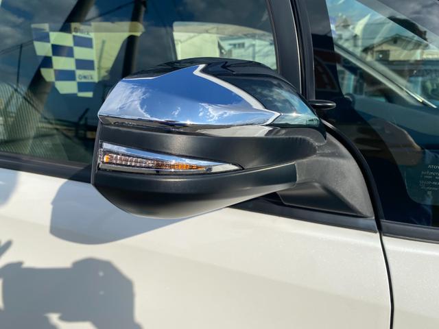 ヴォクシー ＺＳ　煌　衝突軽減／純正ナビ／フルセグ／Ｂカメラ／Ｒモニター／両側パワスラ／Ｂｌｕｅｔｏｏｔｈオーディオ／リアエアコン／クルーズコントロール／ＬＥＤヘッドライト／フォグランプ／スマートキー／プッシュスタート（12枚目）