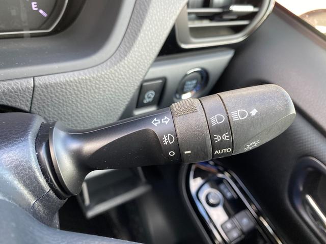 ヴォクシー ＺＳ　煌　衝突軽減／純正ナビ／フルセグ／Ｂカメラ／Ｒモニター／両側パワスラ／Ｂｌｕｅｔｏｏｔｈオーディオ／リアエアコン／クルーズコントロール／ＬＥＤヘッドライト／フォグランプ／スマートキー／プッシュスタート（38枚目）