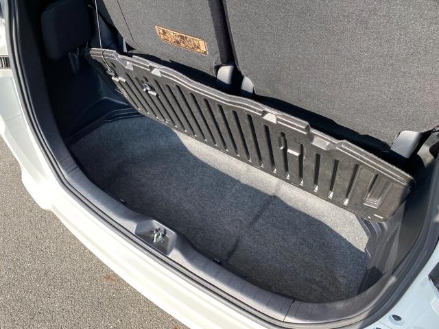 ヴォクシー ＺＳ　煌　衝突軽減／純正ナビ／フルセグ／Ｂカメラ／Ｒモニター／両側パワスラ／Ｂｌｕｅｔｏｏｔｈオーディオ／リアエアコン／クルーズコントロール／ＬＥＤヘッドライト／フォグランプ／スマートキー／プッシュスタート（56枚目）