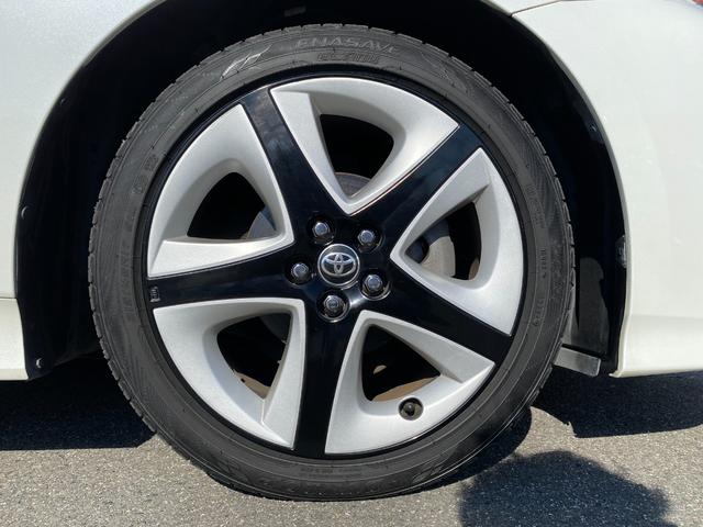 プリウス Ｓツーリングセレクション　衝突軽減／純正ナビ／フルセグ／Ｂカメラ／Ｂｌｕｅｔｏｏｔｈ／レーダークルーズコントロール／シートヒーター／ＬＥＤヘッドライト／フォグランプ／レザーシート／スマートキー／プッシュスタート／（22枚目）