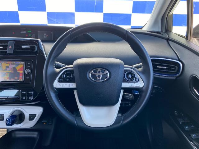 プリウス Ｓツーリングセレクション　衝突軽減／純正ナビ／フルセグ／Ｂカメラ／Ｂｌｕｅｔｏｏｔｈ／レーダークルーズコントロール／シートヒーター／ＬＥＤヘッドライト／フォグランプ／レザーシート／スマートキー／プッシュスタート／（34枚目）