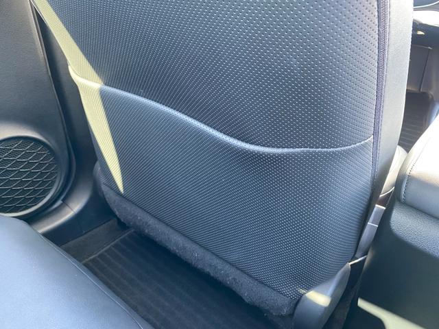 プリウス Ｓツーリングセレクション　衝突軽減／純正ナビ／フルセグ／Ｂカメラ／Ｂｌｕｅｔｏｏｔｈ／レーダークルーズコントロール／シートヒーター／ＬＥＤヘッドライト／フォグランプ／レザーシート／スマートキー／プッシュスタート／（54枚目）