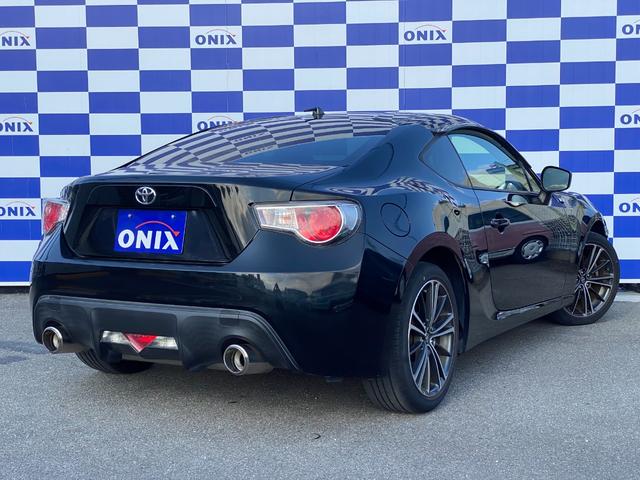 ８６ ＧＴ　６速ＭＴ車／スマートキー／プッシュスタート／ディスプレイオーディオ／ＨＩＤヘッドライト／フォグライト／純正アルミホイール／バッテリー新品／消耗品新品（2枚目）