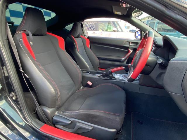 ８６ ＧＴ　６速ＭＴ車／スマートキー／プッシュスタート／ディスプレイオーディオ／ＨＩＤヘッドライト／フォグライト／純正アルミホイール／バッテリー新品／消耗品新品（23枚目）