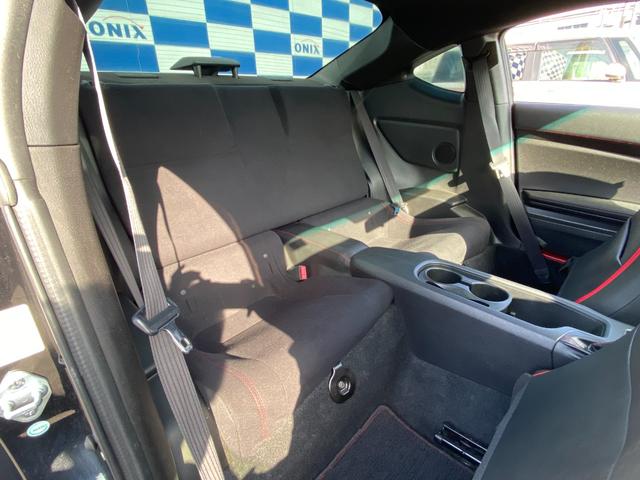 ８６ ＧＴ　６速ＭＴ車／スマートキー／プッシュスタート／ディスプレイオーディオ／ＨＩＤヘッドライト／フォグライト／純正アルミホイール／バッテリー新品／消耗品新品（25枚目）