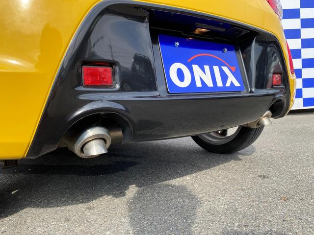 コペン ローブ 純正ナビ/フルセグTV/Bluetoothオーディオ/スマートキー/プッシュスタート/HIDヘッドライト/シートヒーター/純正アルミホイール/ETC(12枚目)