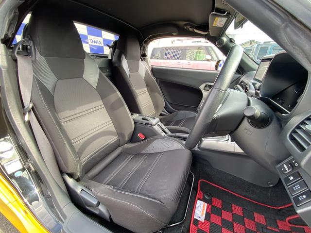 コペン ローブ 純正ナビ/フルセグTV/Bluetoothオーディオ/スマートキー/プッシュスタート/HIDヘッドライト/シートヒーター/純正アルミホイール/ETC(23枚目)