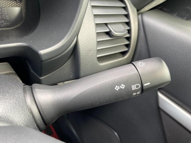 コペン ローブ 純正ナビ/フルセグTV/Bluetoothオーディオ/スマートキー/プッシュスタート/HIDヘッドライト/シートヒーター/純正アルミホイール/ETC(29枚目)