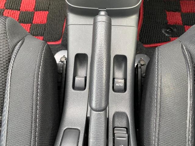 コペン ローブ 純正ナビ/フルセグTV/Bluetoothオーディオ/スマートキー/プッシュスタート/HIDヘッドライト/シートヒーター/純正アルミホイール/ETC(36枚目)