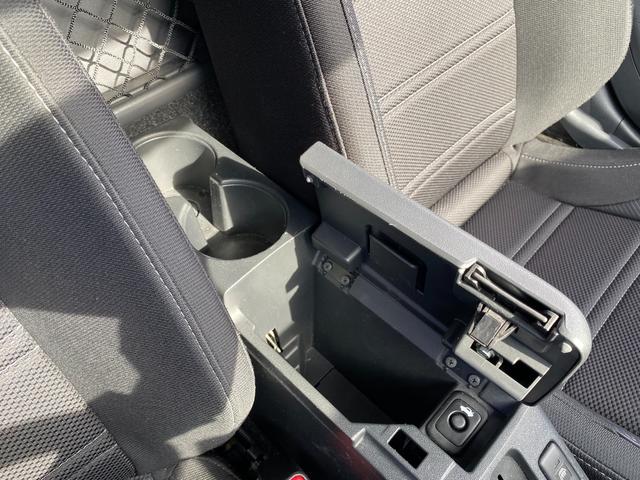 コペン ローブ 純正ナビ/フルセグTV/Bluetoothオーディオ/スマートキー/プッシュスタート/HIDヘッドライト/シートヒーター/純正アルミホイール/ETC(41枚目)