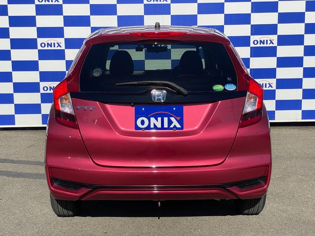 フィット 13G・F 衝突軽減/純正ナビ/Bカメラ/Bluetooth/レーダークルーズコントロール/スマートキー/プッシュスタート/レーンキープアシスト/ETC(7枚目)