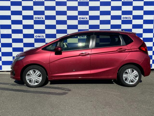 フィット 13G・F 衝突軽減/純正ナビ/Bカメラ/Bluetooth/レーダークルーズコントロール/スマートキー/プッシュスタート/レーンキープアシスト/ETC(9枚目)