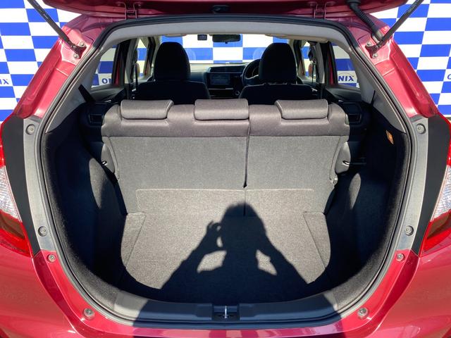 フィット 13G・F 衝突軽減/純正ナビ/Bカメラ/Bluetooth/レーダークルーズコントロール/スマートキー/プッシュスタート/レーンキープアシスト/ETC(26枚目)