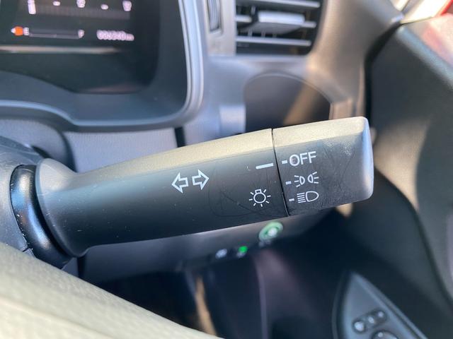 フィット 13G・F 衝突軽減/純正ナビ/Bカメラ/Bluetooth/レーダークルーズコントロール/スマートキー/プッシュスタート/レーンキープアシスト/ETC(33枚目)