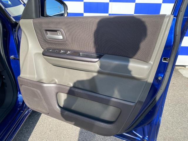 ���X�ł͍݌ɑ䐔�펞�W�O��W���I�w�t���b�g�V�x�w�j�����o�����x���ݓX�̃I�j�L�X�S�R�k�X�֐V�ԁA���ÎԂ̔̔��A���[�X���͂��ߍ�������A�R�[�e�B���O�A�Ԍ��A���[�h�T�[�r�X�A�e���[���A�e�C�������Ă���܂�