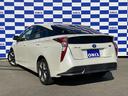 プリウス Ｓツーリングセレクション　衝突軽減／純正ナビ／フルセグ／Ｂカメラ／Ｂｌｕｅｔｏｏｔｈ／レーダークルーズコントロール／シートヒーター／ＬＥＤヘッドライト／フォグランプ／レザーシート／スマートキー／プッシュスタート／（5枚目）