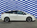 プリウス Ｓツーリングセレクション　衝突軽減／純正ナビ／フルセグ／Ｂカメラ／Ｂｌｕｅｔｏｏｔｈ／レーダークルーズコントロール／シートヒーター／ＬＥＤヘッドライト／フォグランプ／レザーシート／スマートキー／プッシュスタート／（8枚目）