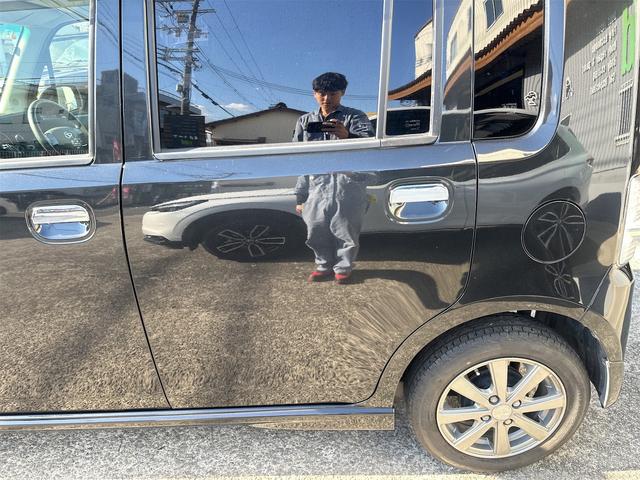 ムーヴコンテ カスタム　Ｇ　４ＷＤ　純正フルセグメモリーナビ　ＥＴＣ　アルミホイール　純正ＨＩＤ　スマートキー　本革ステアリング　オートエアコン　アイドリングストップ　電動格納式ミラー　ドアバイザー　禁煙車　ＩＳＯＦＩＸ（27枚目）