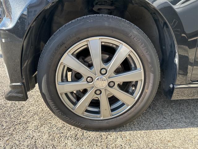 ムーヴコンテ カスタム　Ｇ　４ＷＤ　純正フルセグメモリーナビ　ＥＴＣ　アルミホイール　純正ＨＩＤ　スマートキー　本革ステアリング　オートエアコン　アイドリングストップ　電動格納式ミラー　ドアバイザー　禁煙車　ＩＳＯＦＩＸ（33枚目）