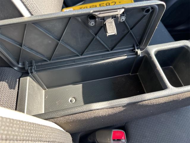 ムーヴコンテ カスタム　Ｇ　４ＷＤ　純正フルセグメモリーナビ　ＥＴＣ　アルミホイール　純正ＨＩＤ　スマートキー　本革ステアリング　オートエアコン　アイドリングストップ　電動格納式ミラー　ドアバイザー　禁煙車　ＩＳＯＦＩＸ（54枚目）