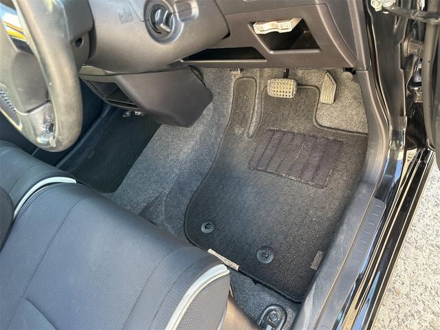 ムーヴコンテ カスタム　Ｇ　４ＷＤ　純正フルセグメモリーナビ　ＥＴＣ　アルミホイール　純正ＨＩＤ　スマートキー　本革ステアリング　オートエアコン　アイドリングストップ　電動格納式ミラー　ドアバイザー　禁煙車　ＩＳＯＦＩＸ（62枚目）