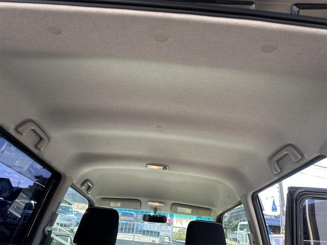 ムーヴコンテ カスタム　Ｇ　４ＷＤ　純正フルセグメモリーナビ　ＥＴＣ　アルミホイール　純正ＨＩＤ　スマートキー　本革ステアリング　オートエアコン　アイドリングストップ　電動格納式ミラー　ドアバイザー　禁煙車　ＩＳＯＦＩＸ（67枚目）