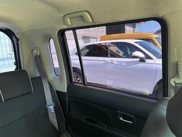 ムーヴコンテ カスタム　Ｇ　４ＷＤ　純正フルセグメモリーナビ　ＥＴＣ　アルミホイール　純正ＨＩＤ　スマートキー　本革ステアリング　オートエアコン　アイドリングストップ　電動格納式ミラー　ドアバイザー　禁煙車　ＩＳＯＦＩＸ（68枚目）