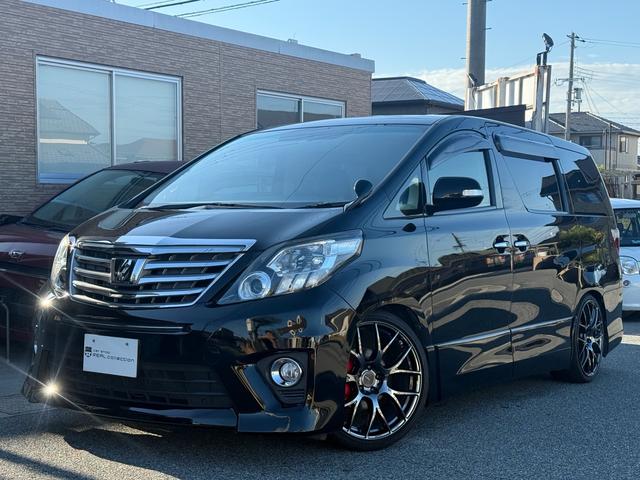 アルファード ２４０Ｓ　両側パワースライドドア　メーカーＯＰツインサンルーフ　アルパインナビ　アルパインフリップダウンモニター　ＨＯＭＵＲＡ２０インチホイール　地デジ　フルセグＴＶ　Ｂｌｕｅｔｏｏｔｈ　Ｂカメラ　ＥＴＣ（5枚目）