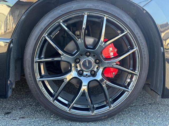 アルファード ２４０Ｓ　両側パワースライドドア　メーカーＯＰツインサンルーフ　アルパインナビ　アルパインフリップダウンモニター　ＨＯＭＵＲＡ２０インチホイール　地デジ　フルセグＴＶ　Ｂｌｕｅｔｏｏｔｈ　Ｂカメラ　ＥＴＣ（61枚目）