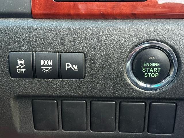 ヴェルファイア ２．４Ｚ　プラチナセレクションＩＩ　両側パワースライドドア　電動リアゲート　ツインサンルーフ　アルパイン１０インチナビ　アルパイン１１．５インチフリップダウンモニター　バックカメラ　オットマンシート　純正１８インチＡＷ　ＨＩＤライト（18枚目）