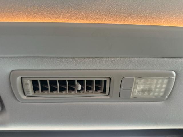 ヴェルファイア ２．４Ｚ　プラチナセレクションＩＩ　両側パワースライドドア　電動リアゲート　ツインサンルーフ　アルパイン１０インチナビ　アルパイン１１．５インチフリップダウンモニター　バックカメラ　オットマンシート　純正１８インチＡＷ　ＨＩＤライト（44枚目）