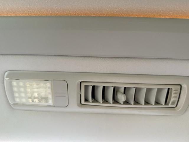 ヴェルファイア ２．４Ｚ　プラチナセレクションＩＩ　両側パワースライドドア　電動リアゲート　ツインサンルーフ　アルパイン１０インチナビ　アルパイン１１．５インチフリップダウンモニター　バックカメラ　オットマンシート　純正１８インチＡＷ　ＨＩＤライト（45枚目）