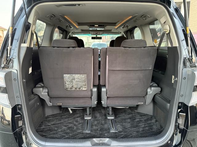 ヴェルファイア ２．４Ｚ　プラチナセレクションＩＩ　両側パワースライドドア　電動リアゲート　ツインサンルーフ　アルパイン１０インチナビ　アルパイン１１．５インチフリップダウンモニター　バックカメラ　オットマンシート　純正１８インチＡＷ　ＨＩＤライト（51枚目）