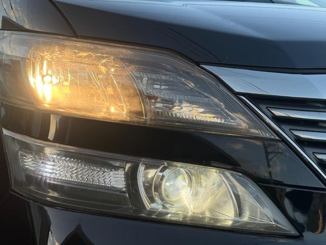 ヴェルファイア ２．４Ｚ　プラチナセレクションＩＩ　両側パワースライドドア　電動リアゲート　ツインサンルーフ　アルパイン１０インチナビ　アルパイン１１．５インチフリップダウンモニター　バックカメラ　オットマンシート　純正１８インチＡＷ　ＨＩＤライト（59枚目）