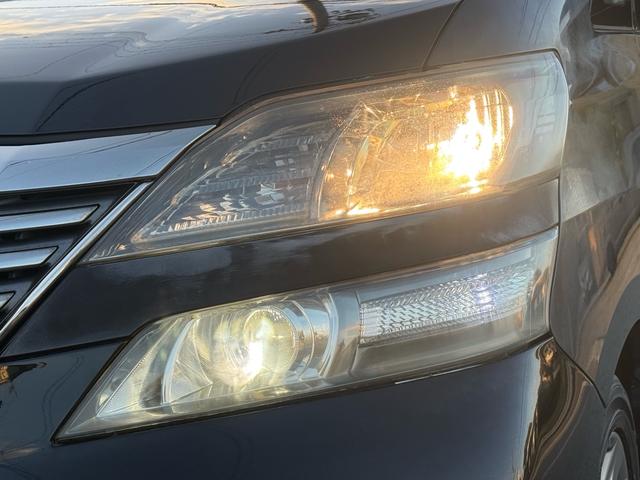 ヴェルファイア ２．４Ｚ　プラチナセレクションＩＩ　両側パワースライドドア　電動リアゲート　ツインサンルーフ　アルパイン１０インチナビ　アルパイン１１．５インチフリップダウンモニター　バックカメラ　オットマンシート　純正１８インチＡＷ　ＨＩＤライト（60枚目）