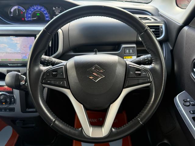 ソリオ ハイブリッドＳＺ　両側電動パワースライドドア　デュアルカメラブレーキサポート　アクティブクルーズコントロール　レーンアシスト　衝突軽減ブレーキ　カロッツェリア８インチナビ　シートヒーター　純正１５インチアルミホイール（13枚目）