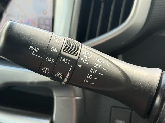 ソリオ ハイブリッドＳＺ　両側電動パワースライドドア　デュアルカメラブレーキサポート　アクティブクルーズコントロール　レーンアシスト　衝突軽減ブレーキ　カロッツェリア８インチナビ　シートヒーター　純正１５インチアルミホイール（15枚目）