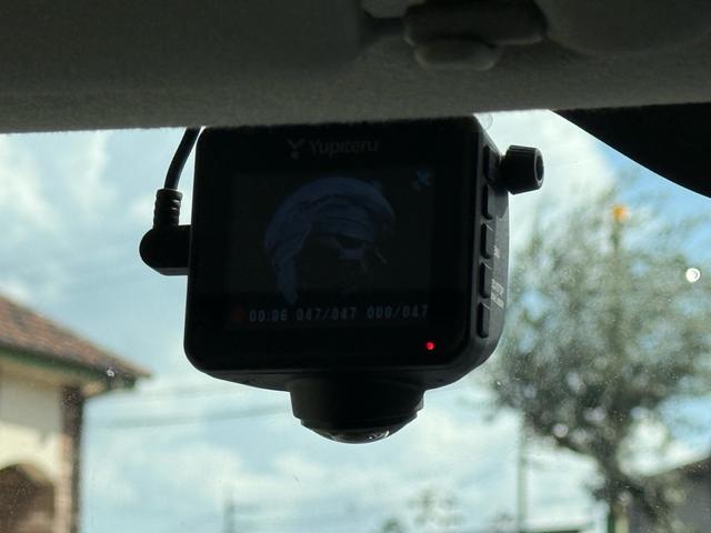 ソリオ ハイブリッドＳＺ　両側電動パワースライドドア　デュアルカメラブレーキサポート　アクティブクルーズコントロール　レーンアシスト　衝突軽減ブレーキ　カロッツェリア８インチナビ　シートヒーター　純正１５インチアルミホイール（36枚目）