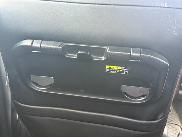 ソリオ ハイブリッドＳＺ　両側電動パワースライドドア　デュアルカメラブレーキサポート　アクティブクルーズコントロール　レーンアシスト　衝突軽減ブレーキ　カロッツェリア８インチナビ　シートヒーター　純正１５インチアルミホイール（48枚目）